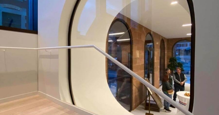 Réalisation de châssis cintrés et garde-corps à la mairie d’Ingwiller