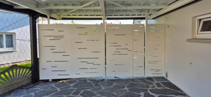 Fabrication et pose de colonnes métalliques et d’un carport trapézoïdale à Soultz-Sous-Forêts